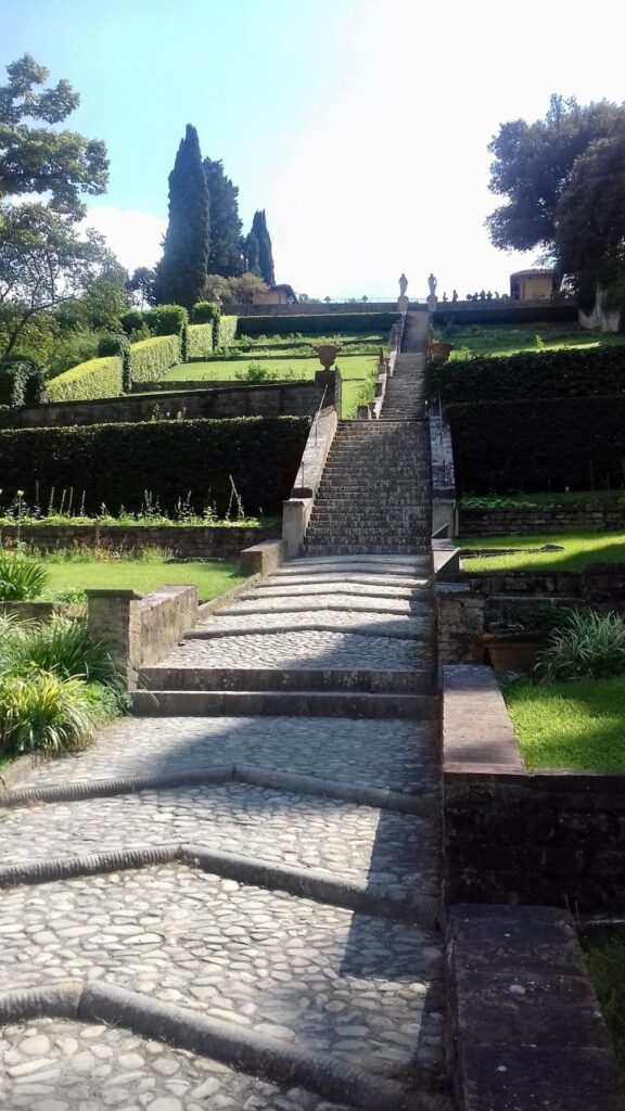 Scalinata Giardini Palazzo Pitti